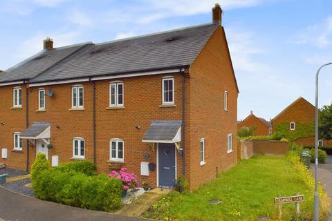 3 bedroom end of terrace house for sale