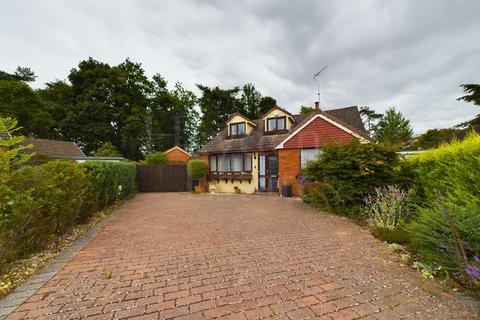 4 bedroom detached bungalow for sale