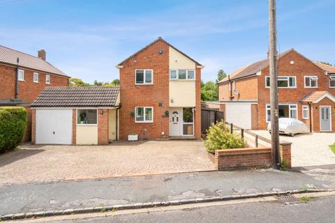 Highlands Lane, Chalfont St Peter SL9 4 bed detached house for sale