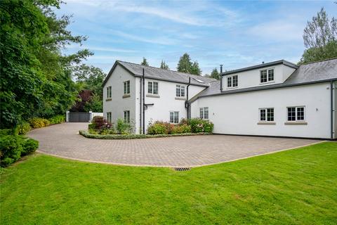 Wetherby Road, Bardsey, LS17 5 bed detached house for sale