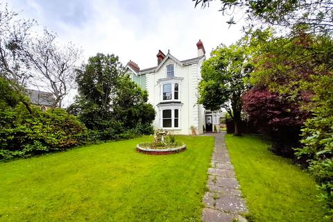 Queen Victoria Road, Llanelli 5 bed semi