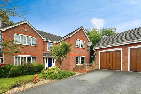 Wood Hayes Croft, Wolverhampton WV10 5 bed detached house for sale