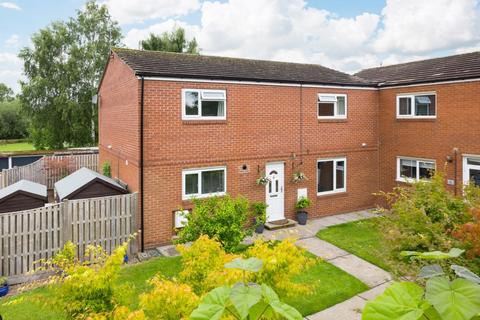 De Mowbray Court, Askham Richard, York 4 bed semi