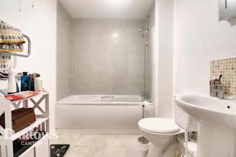Overstone Court, Cardiff 2 bed apartment for sale