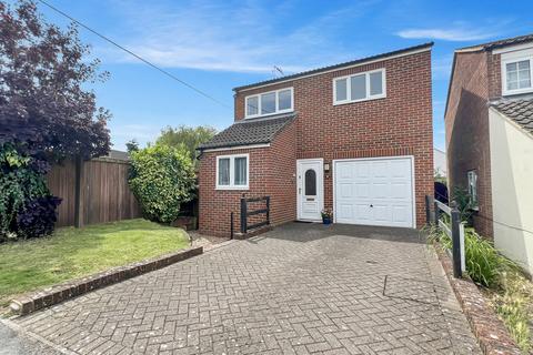 Shepherds Mead, Dilton Marsh 3 bed detached house for sale