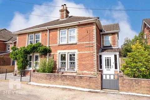Woodstock Lane, Ringwood, BH24 3 bed semi