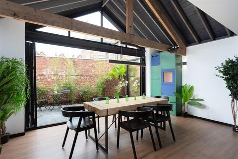Sandringham Street, York YO10 4 bed house for sale