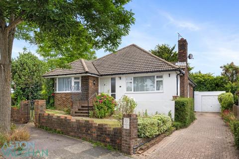 Shirley Avenue, Hove BN3 3 bed detached bungalow for sale