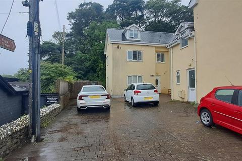 3 Llys Y Porth, Porthmadog 3 bed semi