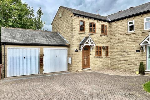 Elmwood Lane, Barwick In Elmet, Leeds 3 bed semi