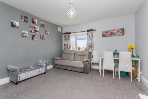 Carlton Terrace, Portslade, Brighton 2 bed flat for sale
