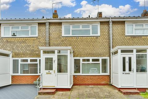 Sprotshill Close, Sittingbourne, Kent 2 bed terraced house for sale