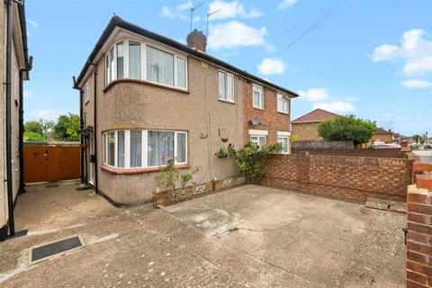 Raleigh Ave, Hayes, Greater London, UB4 3 bed semi