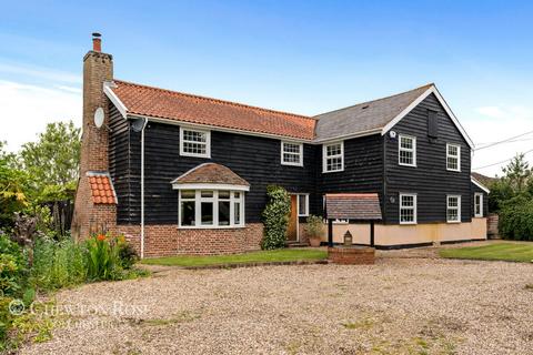 Cage Lane, Boxted 4 bed detached house for sale