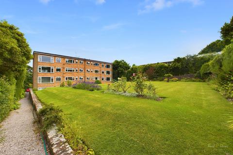 Carlisle Road, Eastbourne 2 bed flat for sale