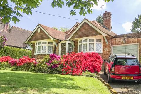 2 bedroom detached bungalow for sale