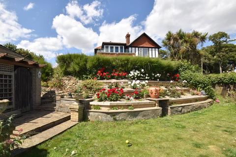 Brook Lane, Felixstowe, Suffolk, IP11 5 bed detached house for sale