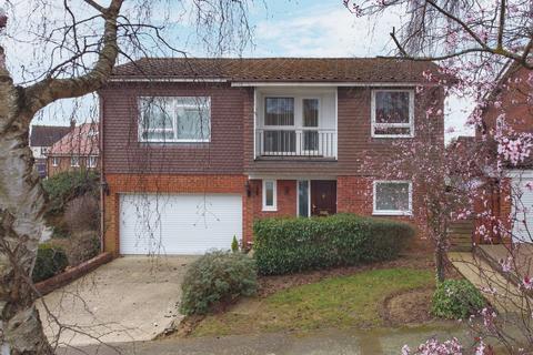 Brownshill, Maulden, Bedfordshire, MK45 5 bed detached house for sale