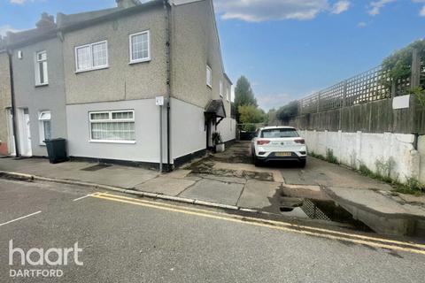 King Edward Road, Greenhithe 4 bed end of terrace house for sale