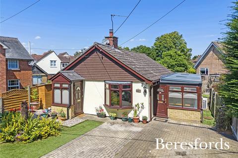 Bannister Green, Felsted, CM6 1 bed bungalow for sale