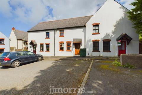 Ger Y Llan, Cilgerran, Pembrokeshire 3 bed terraced house for sale