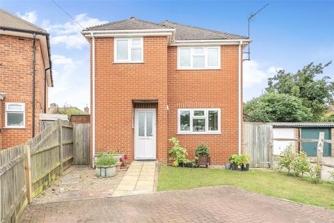 Georgelands, Ripley, Surrey, GU23 3 bed detached house for sale