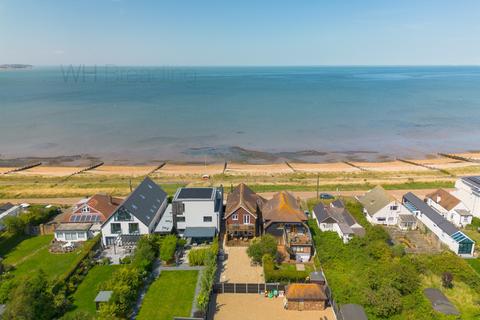 Preston Parade, Whitstable CT5 3 bed detached house for sale