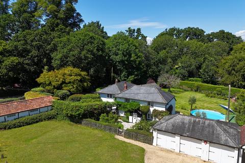 Beechwood Lane, Burley, Ringwood, BH24 4 bed cottage for sale