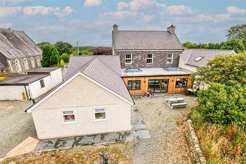 Pentir, Bangor, Gwynedd, LL57 7 bed detached house for sale
