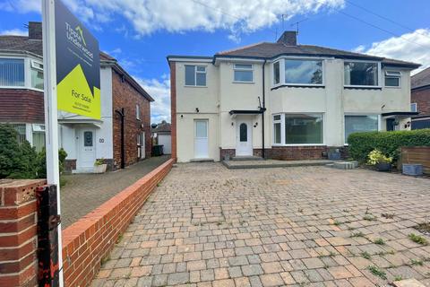 Newlands Park Crescent, Scarborough YO12 4 bed semi