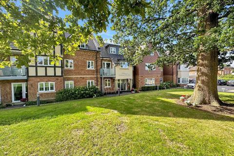 Addington Road, Sanderstead, Surrey... 2 bed retirement property for sale