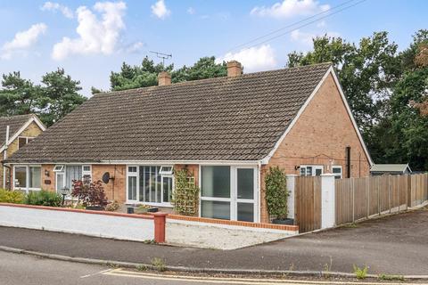 2 bedroom semi-detached bungalow for sale