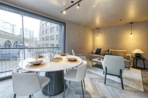 Cremer Street, London, E2 2 bed apartment for sale