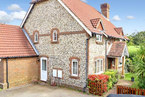 Curlew Place, Hawkinge 5 bed detached house for sale