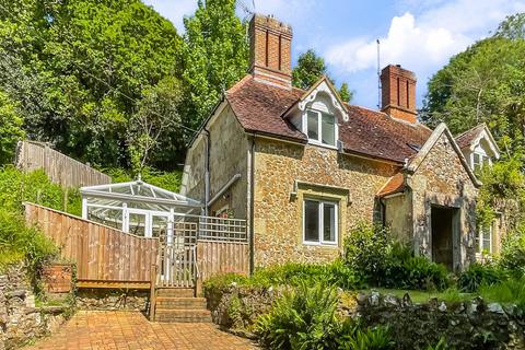 Apse Manor Road, Shanklin, Isle of Wight 3 bed character property for sale