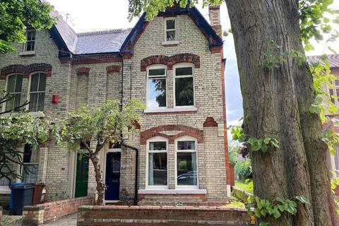 Victoria Avenue, Hull, HU5 3EF 4 bed end of terrace house