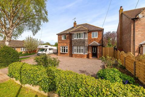 Crosby Lane, Lincoln LN5 4 bed detached house for sale