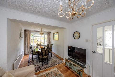St. Albans Drive, Fulwood, Sheffield 3 bed semi