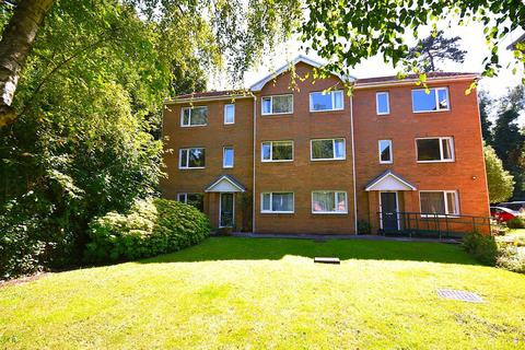 Roman Court, Blackpill, Swansea 2 bed apartment for sale