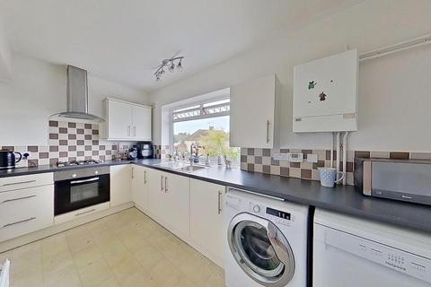 Grafton Rise, Herne Bay, CT6 8LJ 3 bed maisonette for sale