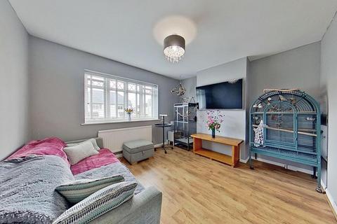 Grafton Rise, Herne Bay, CT6 8LJ 3 bed maisonette for sale