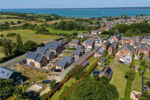 Hilton Road, Cowes, Isle of Wight 4 bed detached house for sale