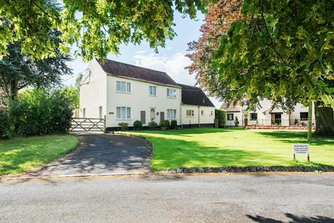 Roecliffe, York, YO51 4 bed detached house for sale