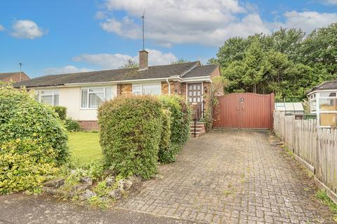 Wroxham Way, Hertfordshire AL5 2 bed bungalow for sale