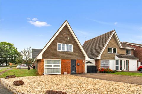 Fairlawn, Liden, Swindon, Wiltshire, SN3 3 bed detached house for sale