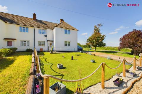 Fenton Road, Huntingdon PE28 3 bed semi