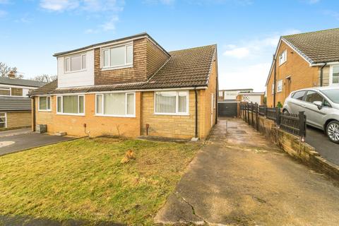 Hall Park Avenue, Lancashire BB10 3 bed bungalow for sale