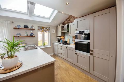 Shrewsbury Place, Chesterfield S45 4 bed detached house for sale