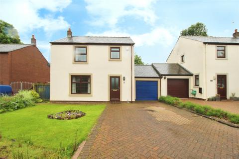 3 bedroom link detached house for sale