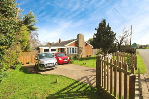 The Street, Deal CT14 4 bed bungalow for sale